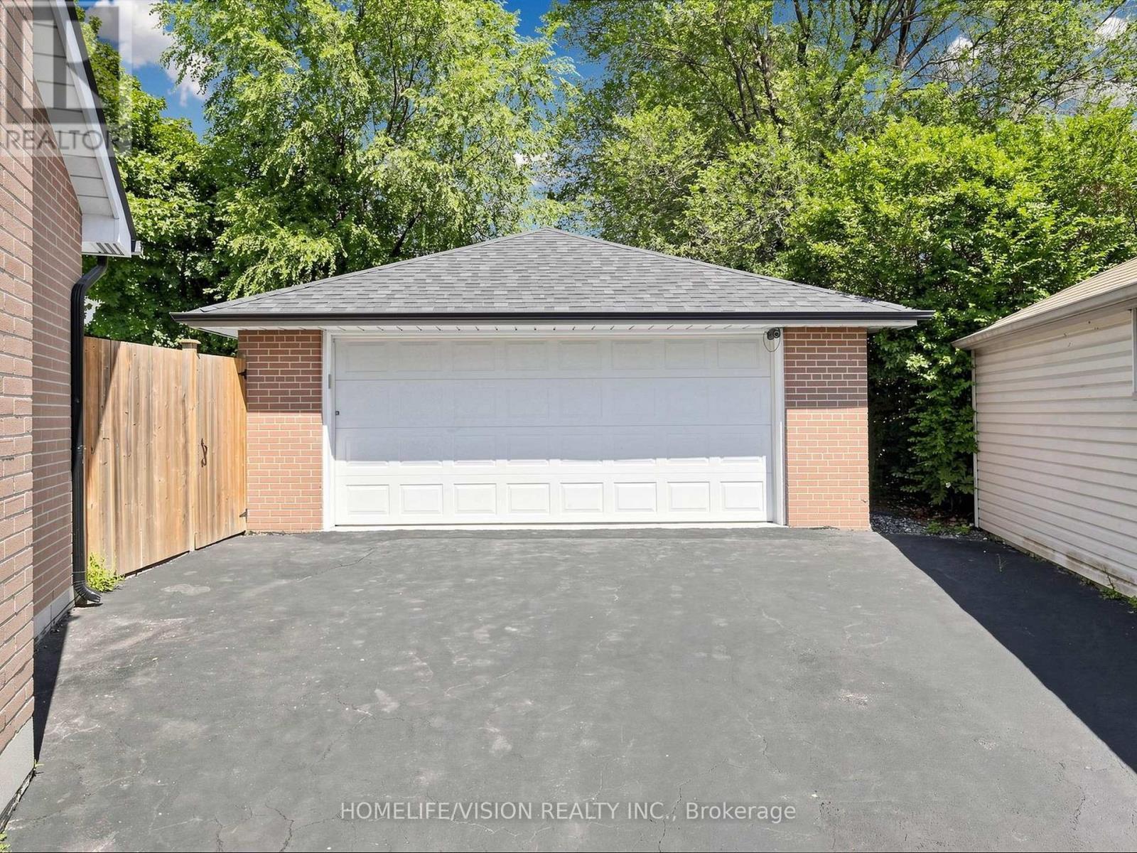 9 Lyndfield Crescent, Brampton, ON - Outdoor With Exterior