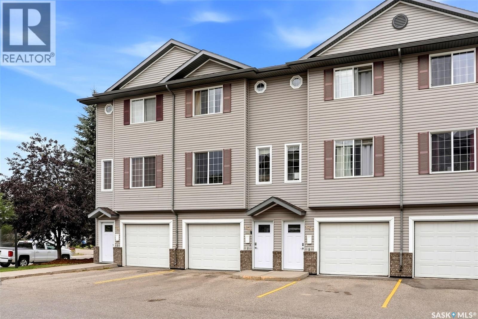 3754 Cormorant Drive E, Regina, SK - Outdoor With Facade