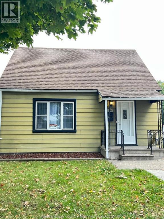 1058 California, Windsor, ON - Outdoor