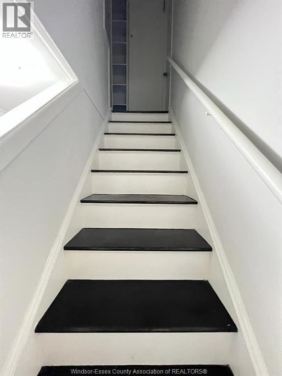 1058 California, Windsor, ON - Indoor Photo Showing Other Room