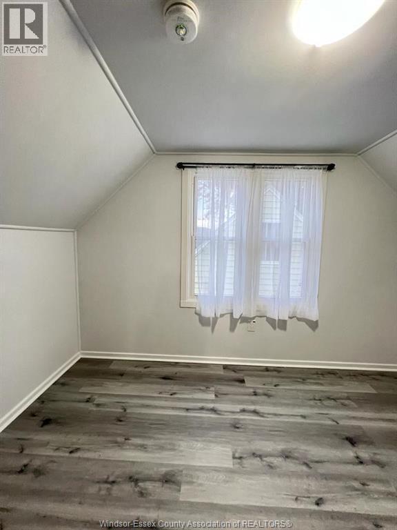 1058 California, Windsor, ON - Indoor Photo Showing Other Room
