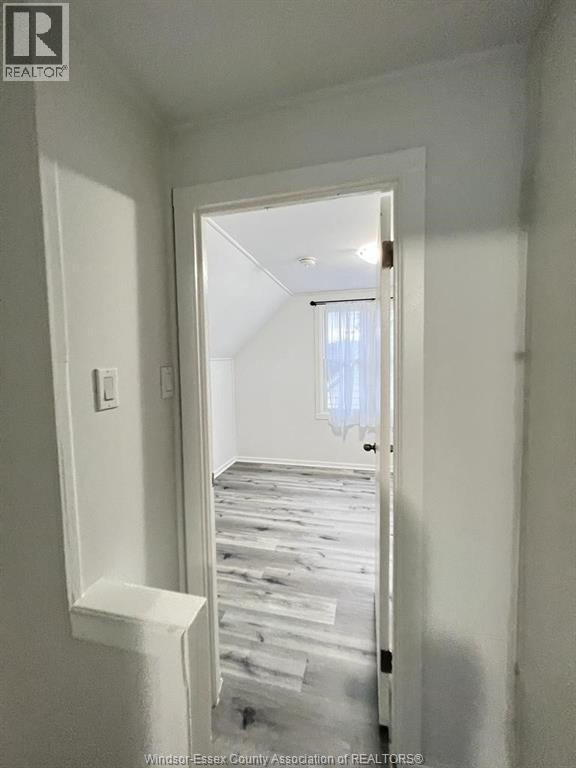 1058 California, Windsor, ON - Indoor Photo Showing Other Room