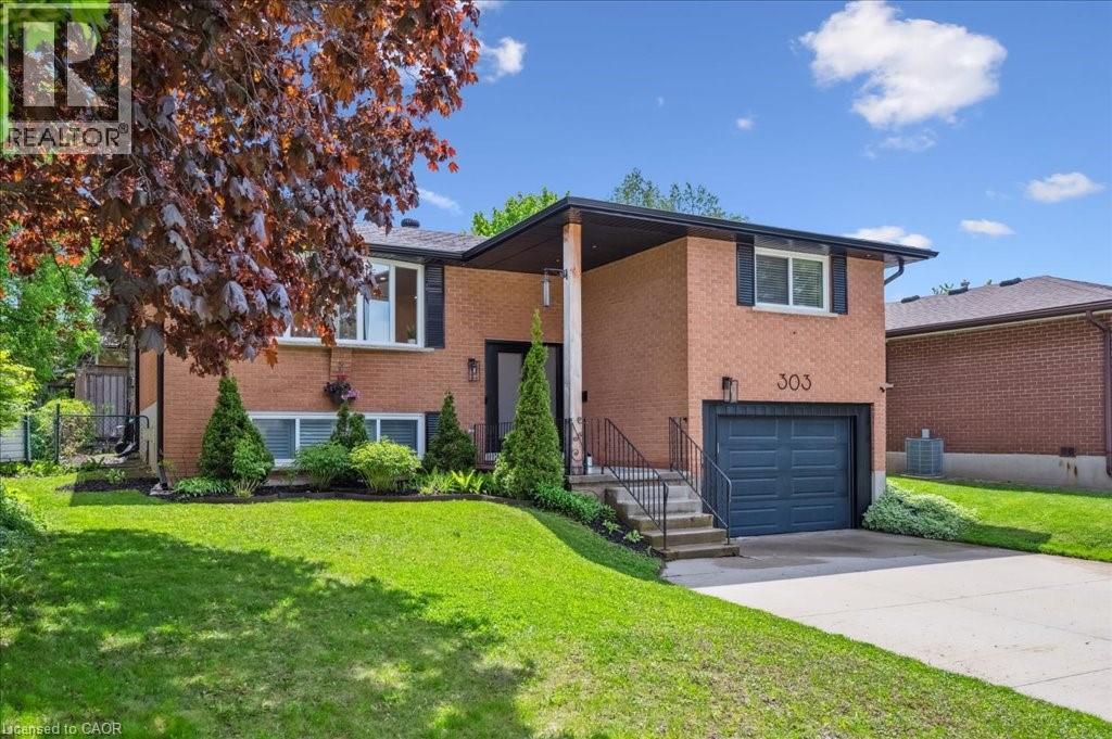 303 Martindale Crescent, Waterloo, ON - Outdoor