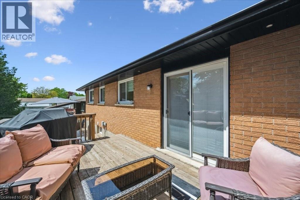 303 Martindale Crescent, Waterloo, ON - Outdoor With Deck Patio Veranda With Exterior