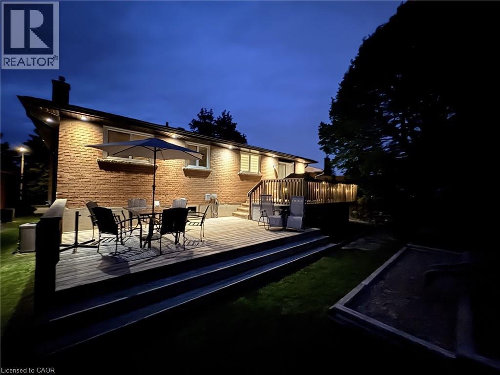 303 Martindale Crescent, Waterloo, ON - Outdoor With Deck Patio Veranda With Exterior