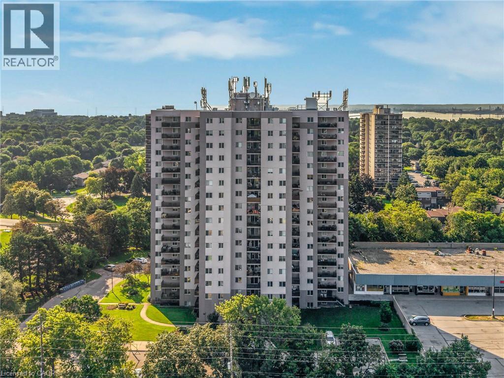 975 Warwick Court Unit# 708, Burlington, ON - Outdoor