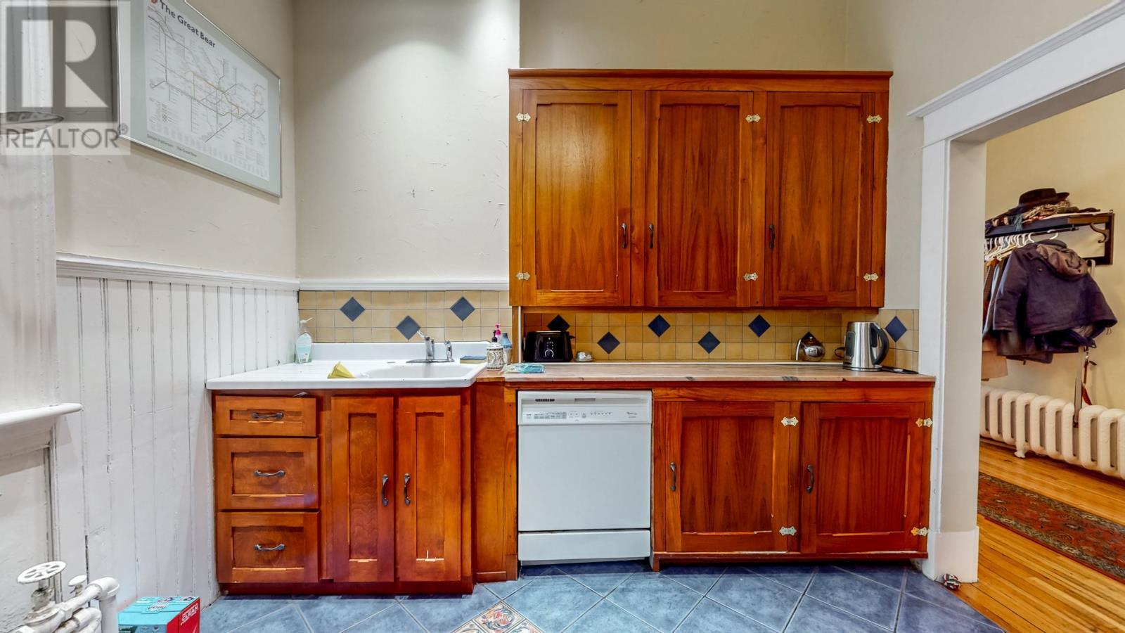 3A Forest Road, St. John'S, NL - Indoor