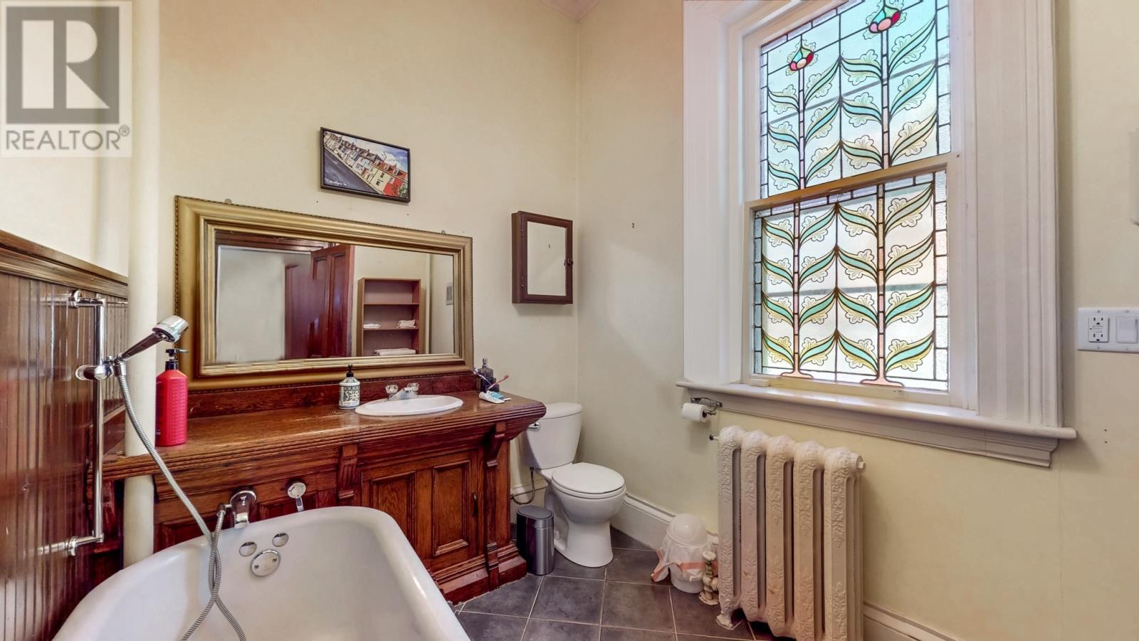 3A Forest Road, St. John'S, NL - Indoor Photo Showing Bathroom