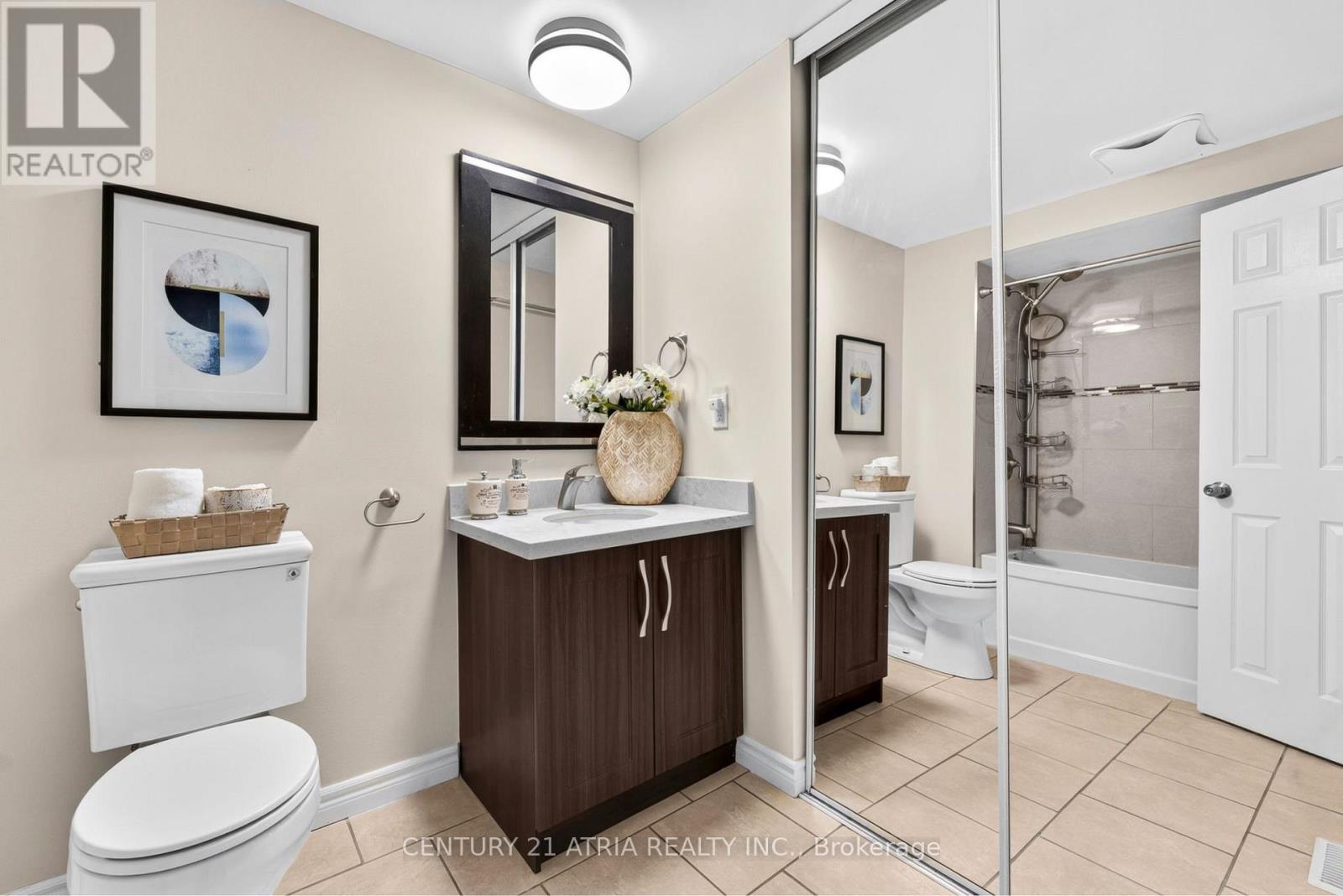 22 Ketchum Crescent, Markham, ON - Indoor Photo Showing Bathroom
