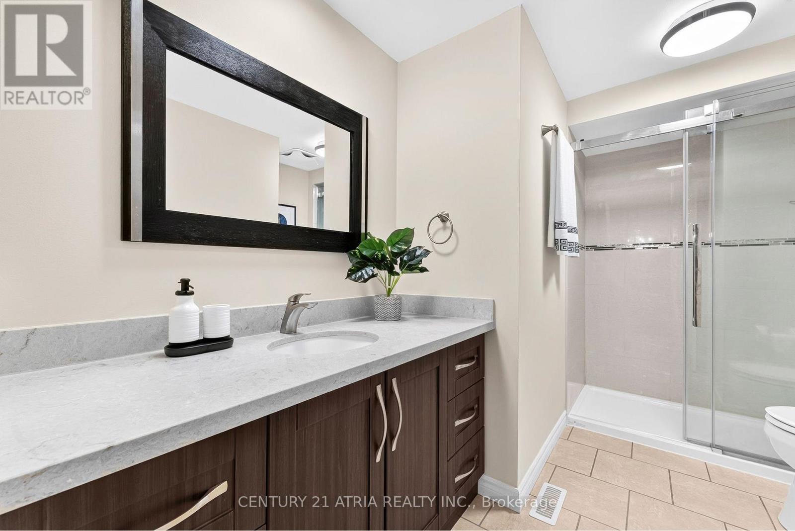 22 Ketchum Crescent, Markham, ON - Indoor Photo Showing Bathroom