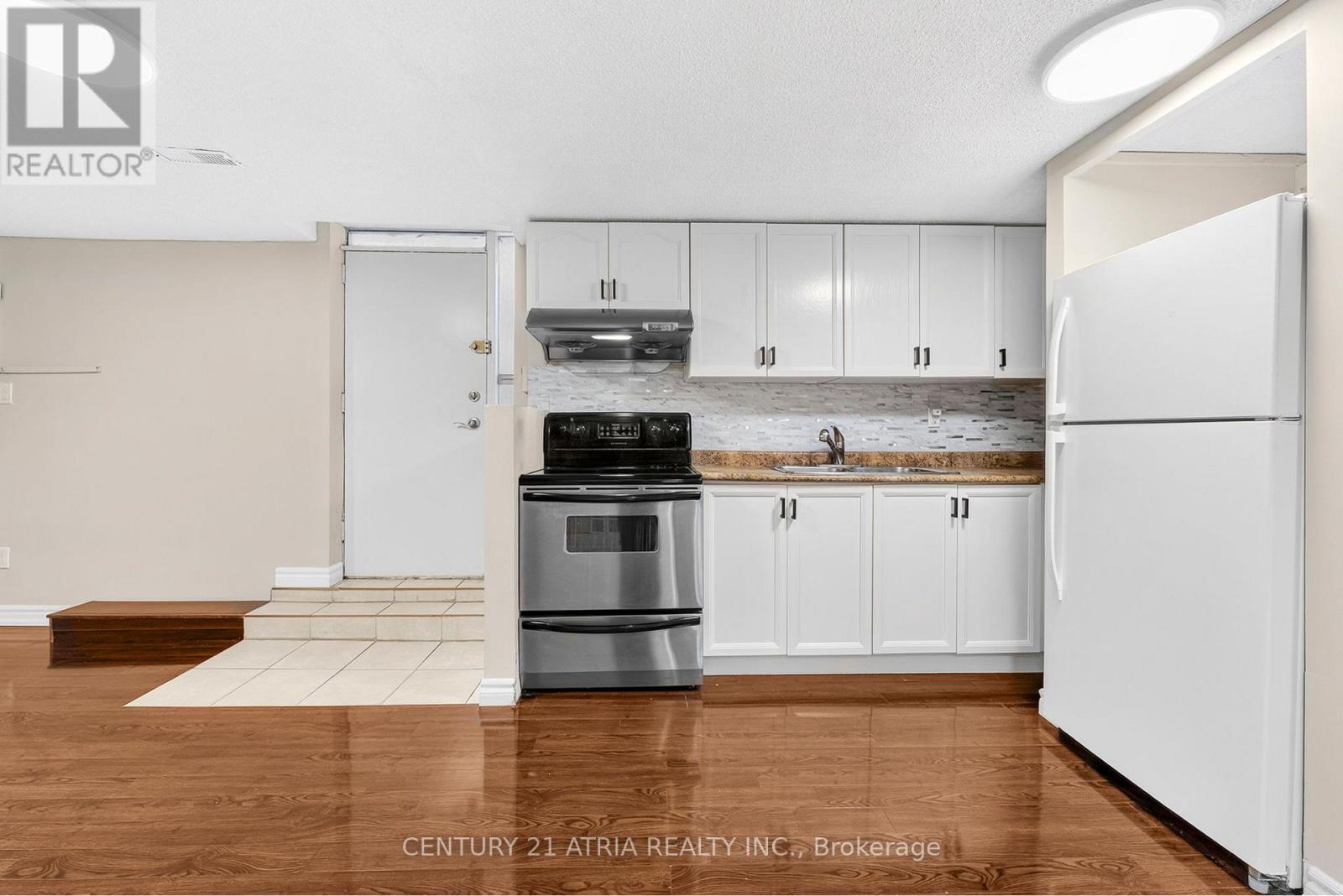 22 Ketchum Crescent, Markham, ON - Indoor Photo Showing Kitchen