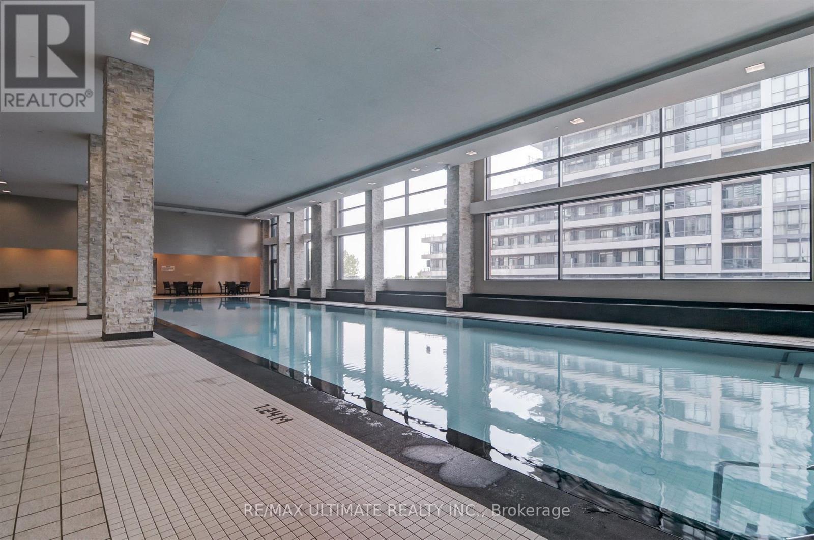 2706 - 2220 Lake Shore Boulevard W, Toronto, ON - Indoor Photo Showing Other Room