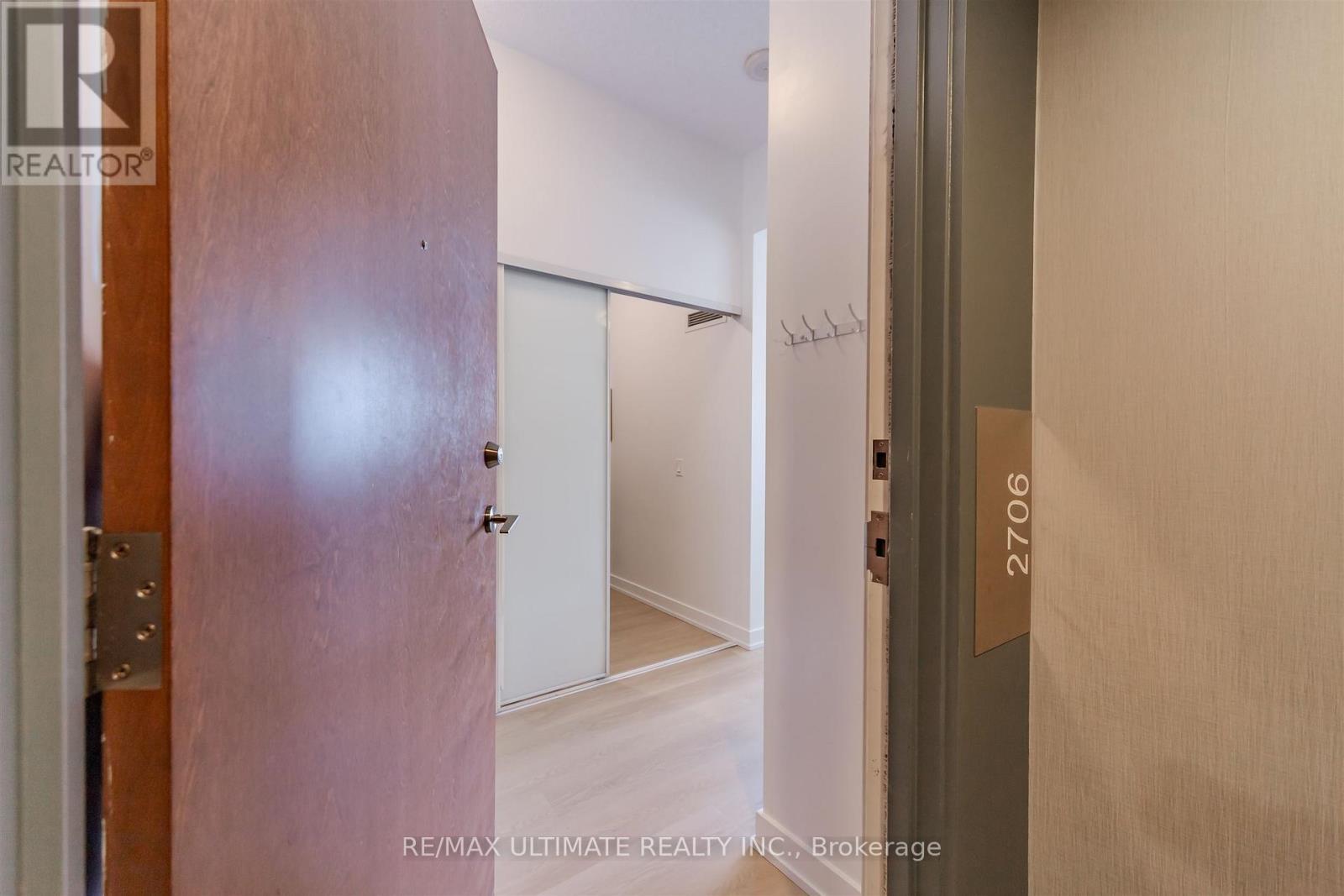 2706 - 2220 Lake Shore Boulevard W, Toronto, ON - Indoor Photo Showing Other Room