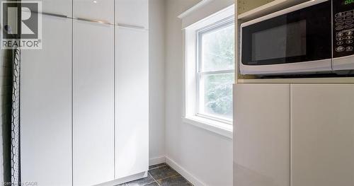 217 Caroline Street S, Hamilton, ON - Indoor Photo Showing Other Room