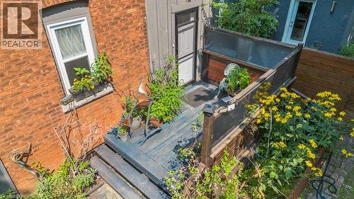 217 Caroline Street S, Hamilton, ON - Outdoor