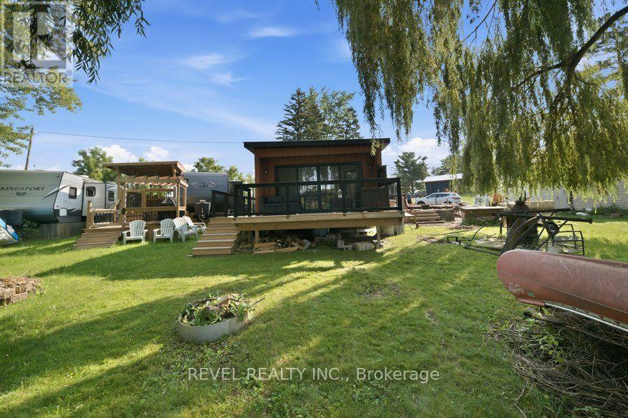 4 - 99 Fourth Concession Road, Brant, ON - Outdoor With Deck Patio Veranda