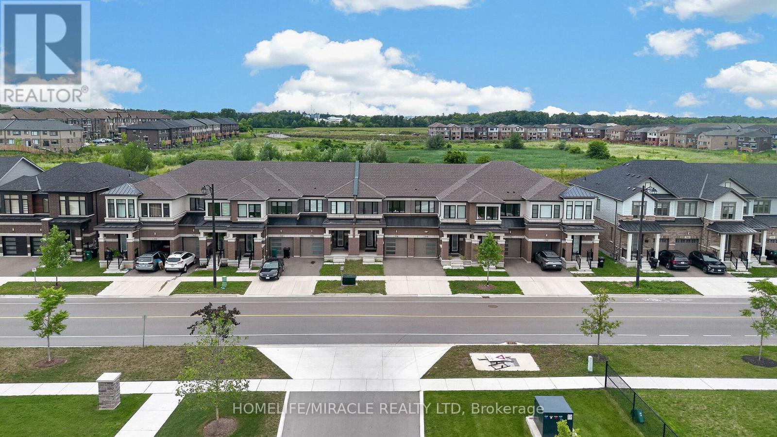 356 Bismark Drive, Cambridge, ON - Outdoor With Facade With View
