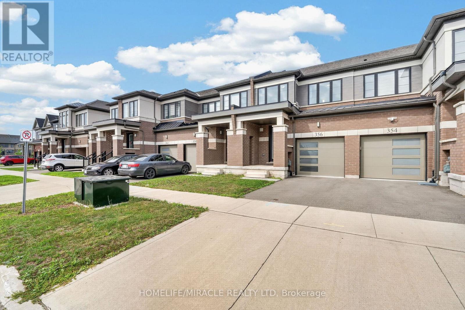 356 Bismark Drive, Cambridge, ON - Outdoor With Facade