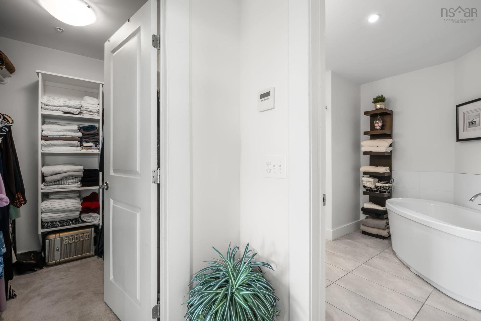 606 220 Waterfront Drive, Bedford, NS