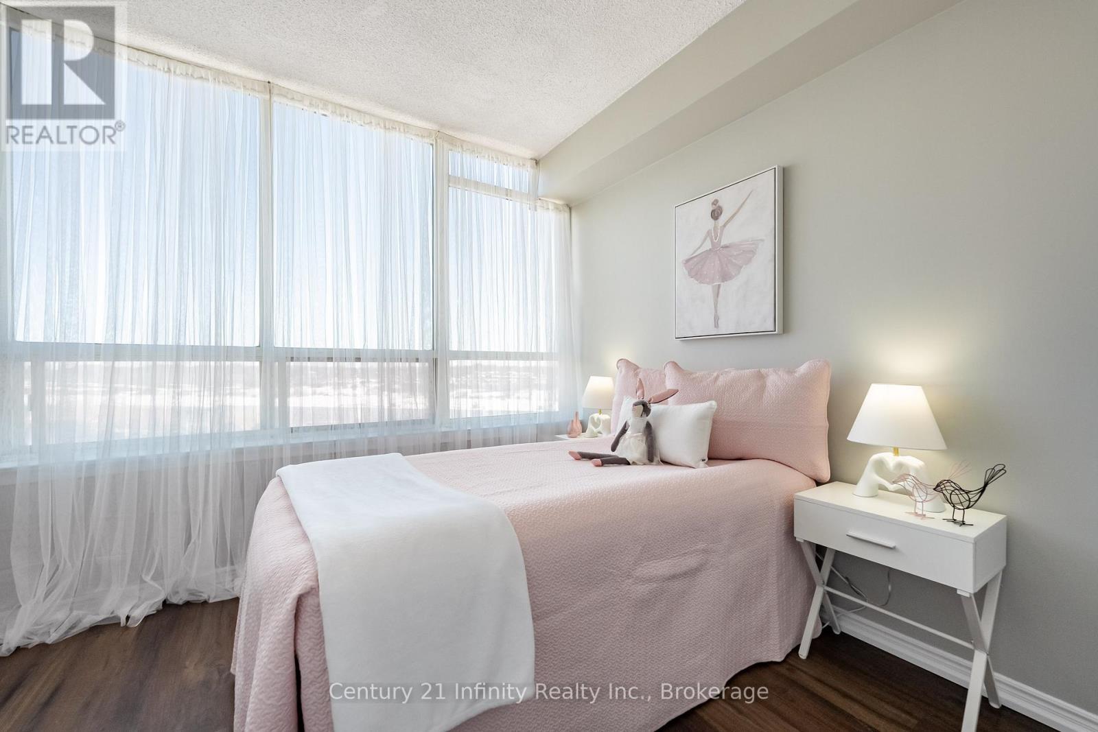 2nd Bedroom - 1206 - 5 Greystone Walk Drive, Toronto (Kennedy Park), ON - Indoor Photo Showing Bedroom