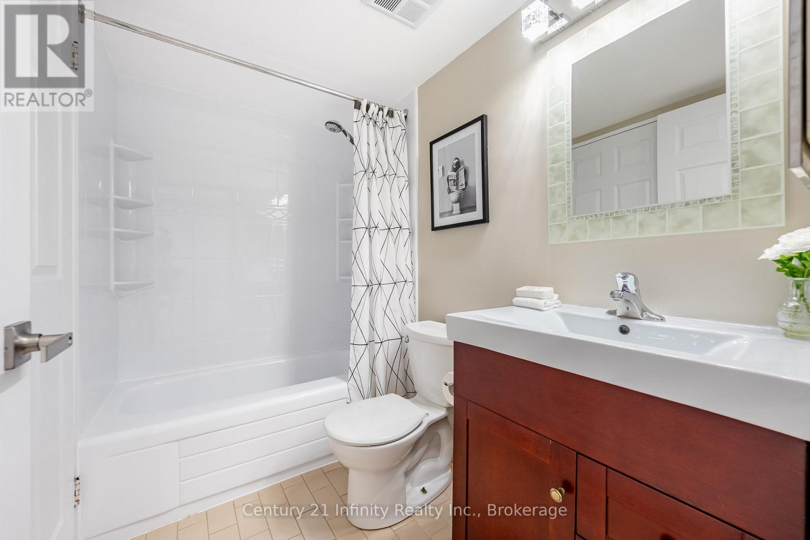 4-Piece Bathroom - 1206 - 5 Greystone Walk Drive, Toronto (Kennedy Park), ON - Indoor Photo Showing Bathroom