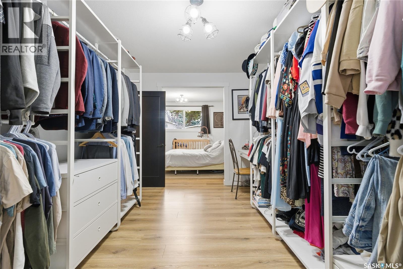 1813 Cameron Avenue, Saskatoon, SK - Indoor With Storage