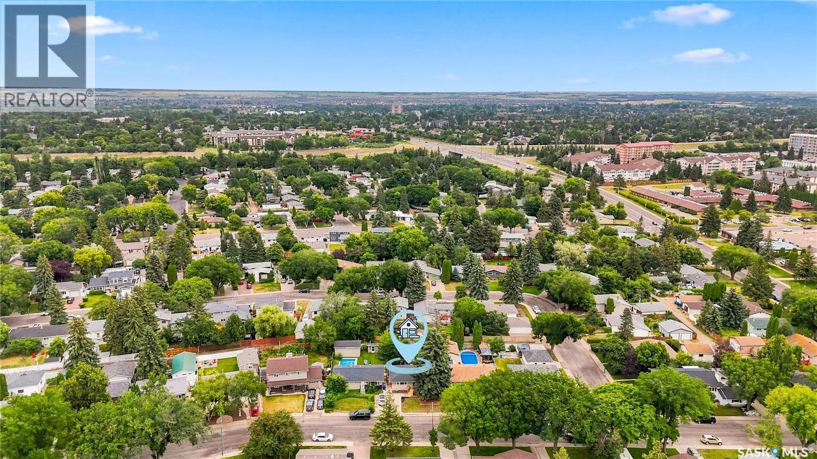1813 Cameron Avenue, Saskatoon, SK - Outdoor With View