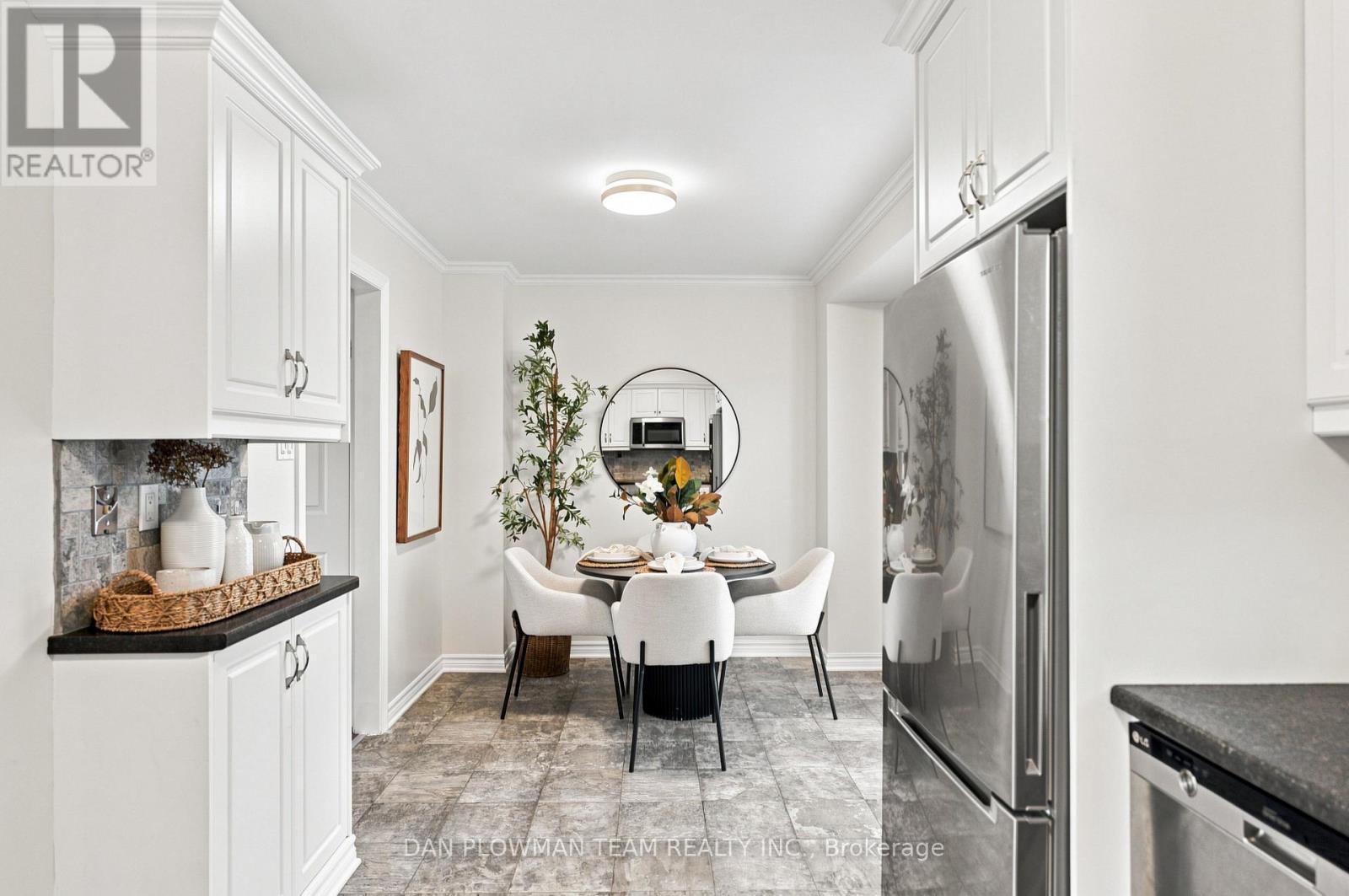 86 Barnes Drive, Ajax, ON - Indoor