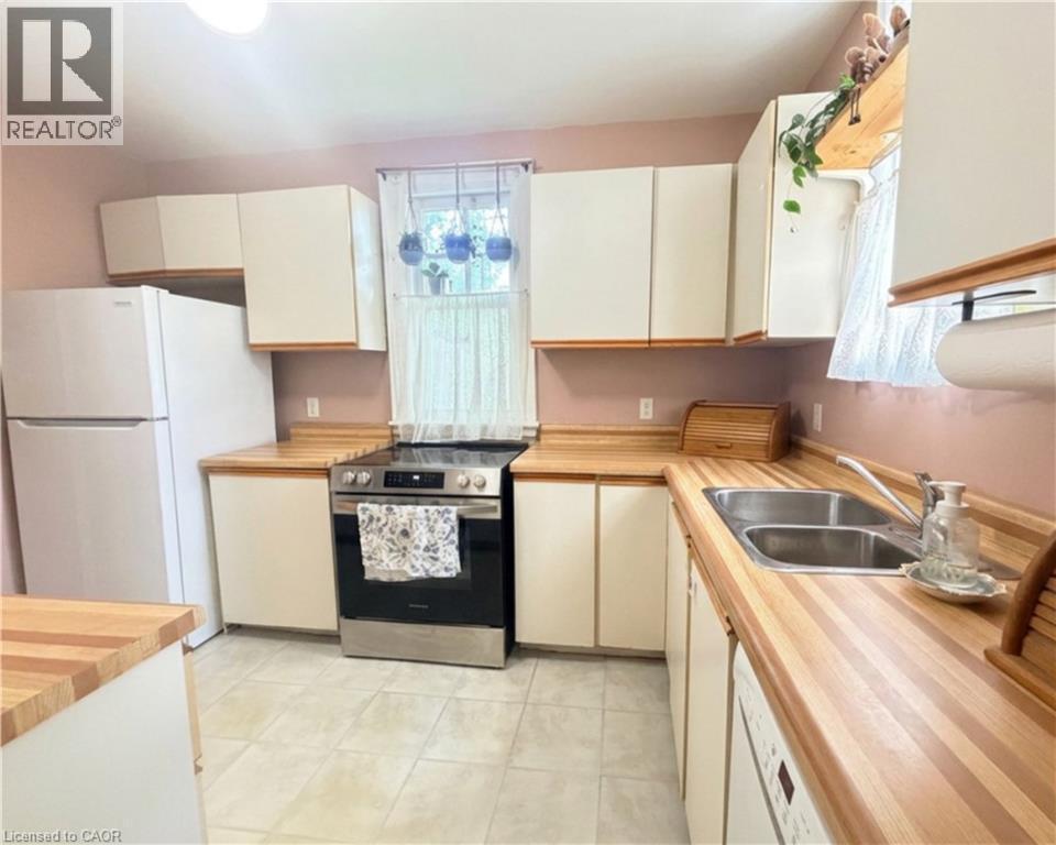 1 Norwood Road, Hamilton, ON - Indoor Photo Showing Kitchen With Double Sink