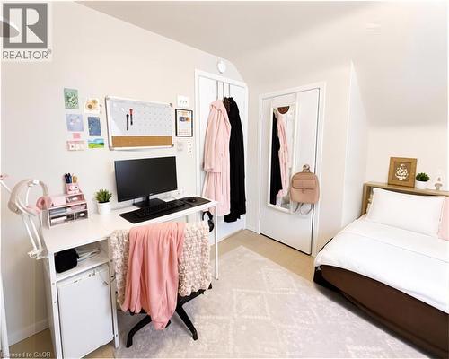 1 Norwood Road, Hamilton, ON - Indoor