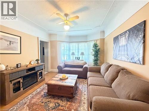 1 Norwood Road, Hamilton, ON - Indoor Photo Showing Living Room With Fireplace