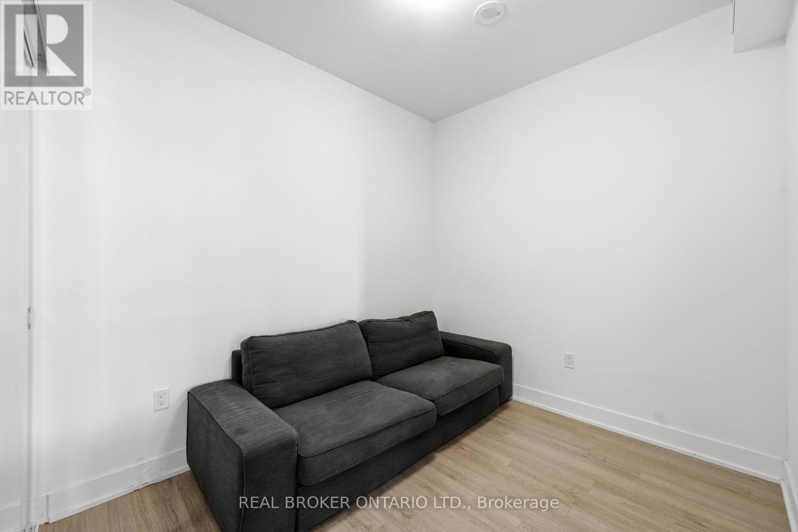 608 - 50 George Butchart Drive, Toronto, ON - Indoor