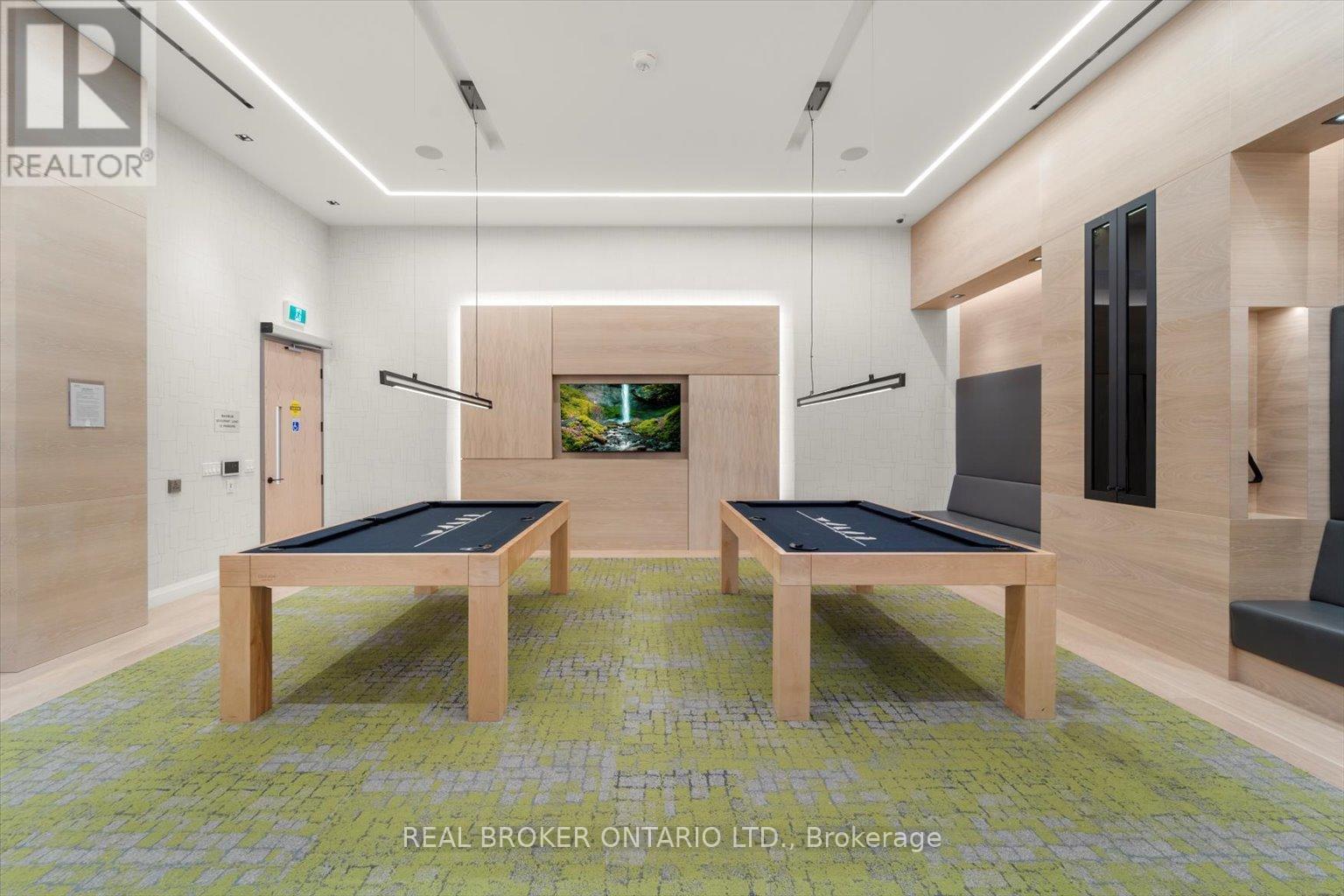 608 - 50 George Butchart Drive, Toronto, ON - Indoor Photo Showing Other Room