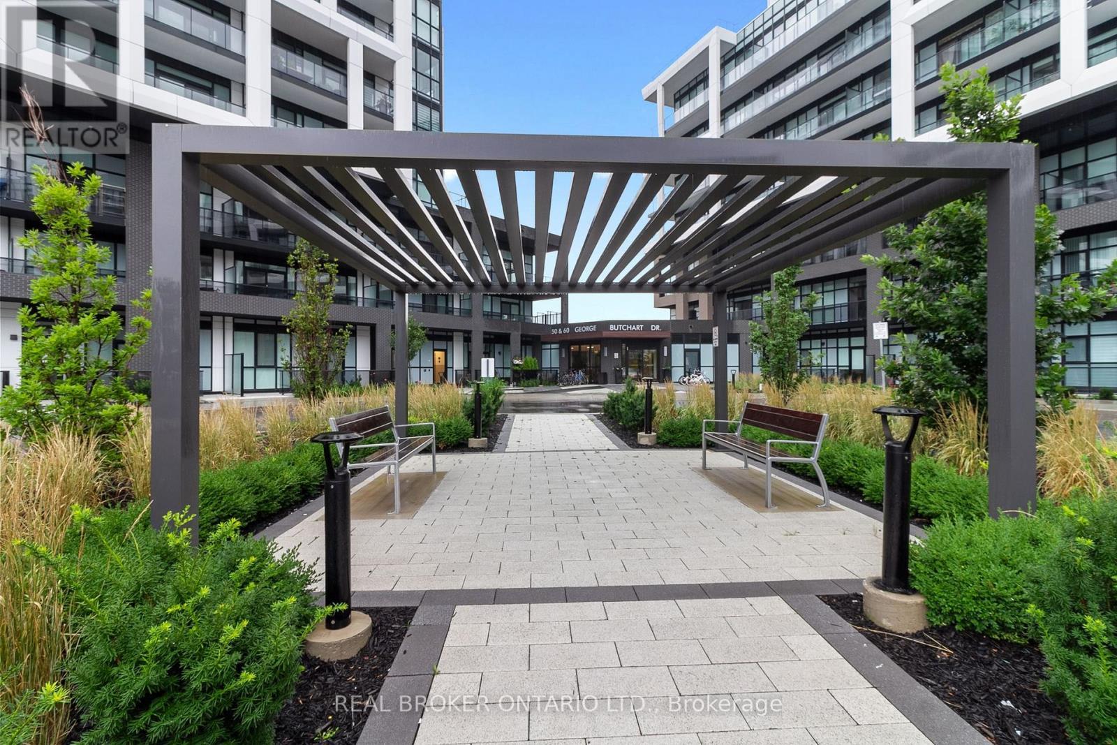 608 - 50 George Butchart Drive, Toronto, ON - Outdoor