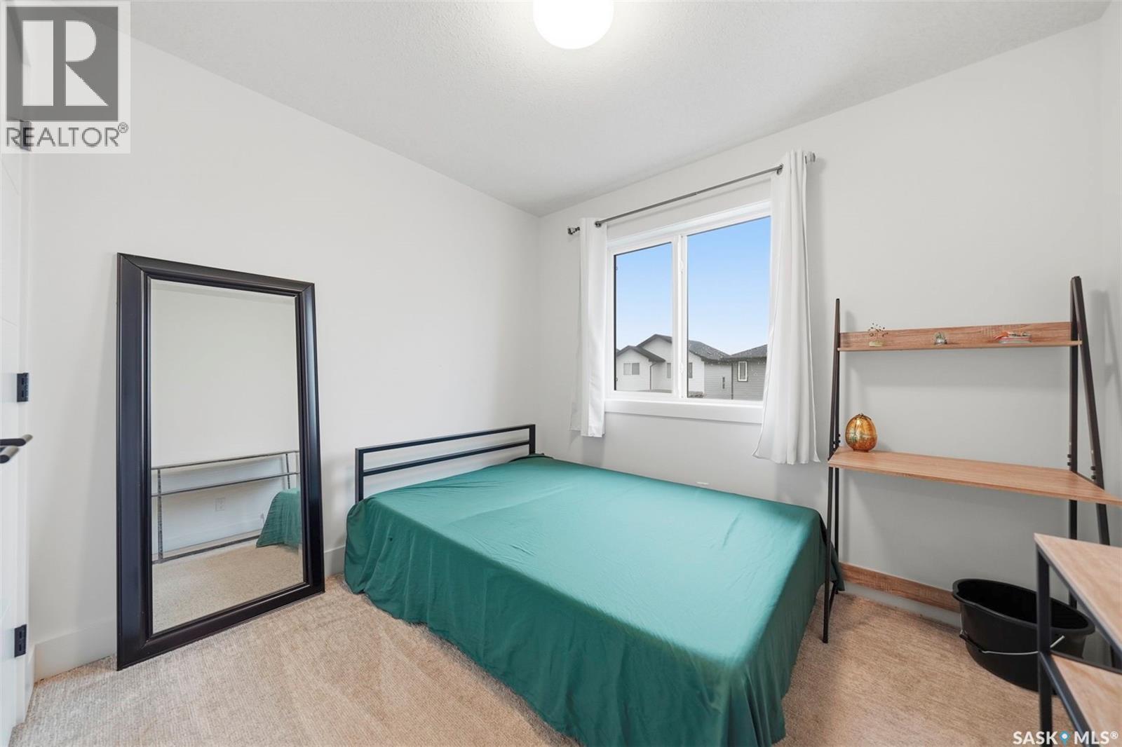 132 Rosewood Boulevard E, Saskatoon, SK - Indoor
