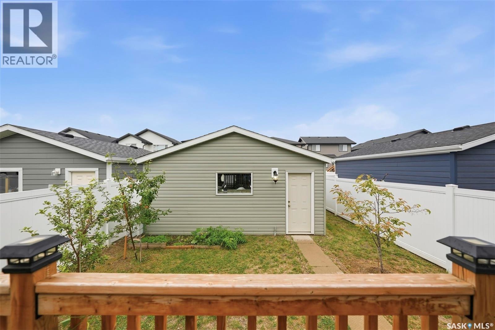 132 Rosewood Boulevard E, Saskatoon, SK - Outdoor
