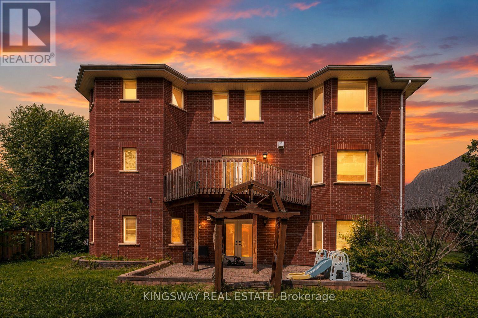 5969 Rayshaw Crescent E, Mississauga, ON - Outdoor