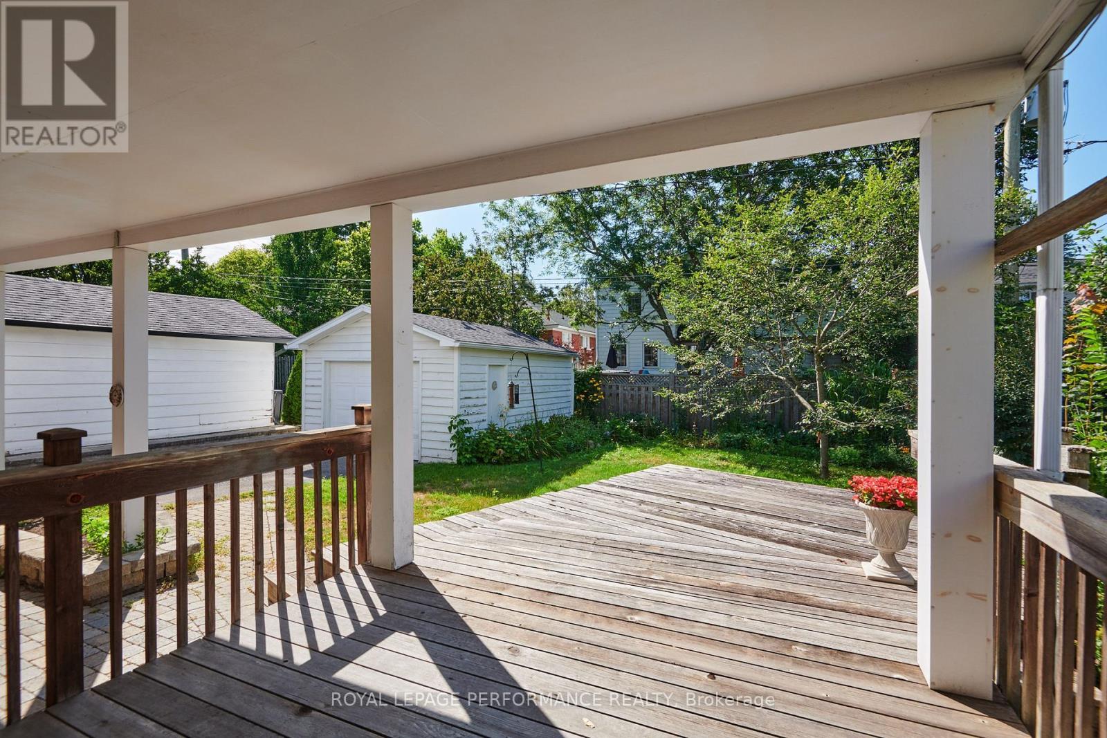 166 Winther Avenue, Ottawa, ON - Outdoor With Deck Patio Veranda With Exterior