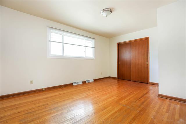 174 Wordsworth Way, Winnipeg, MB - Indoor Photo Showing Other Room