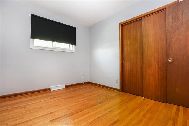 174 Wordsworth Way, Winnipeg, MB - Indoor Photo Showing Other Room