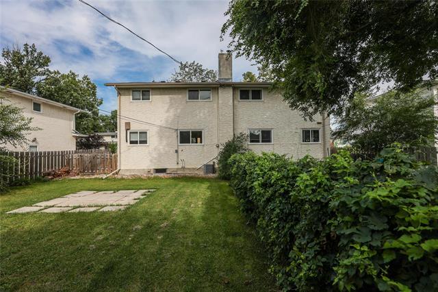174 Wordsworth Way, Winnipeg, MB - Outdoor