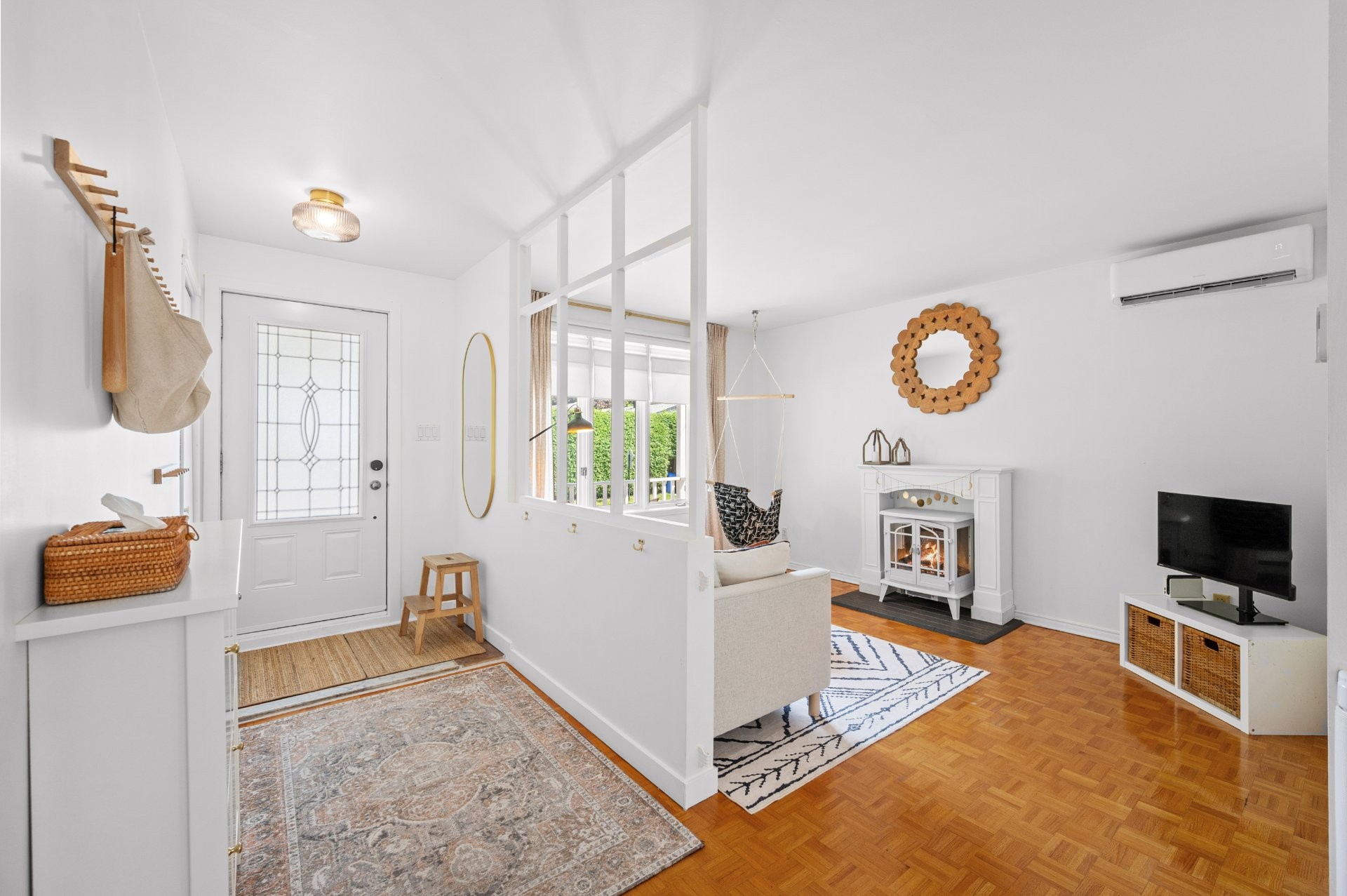 Overall view - 373 Rue Goguet, Montréal (Rivière-Des-Prairies/Pointe-Aux-Trembles), QC - Indoor Photo Showing Other Room