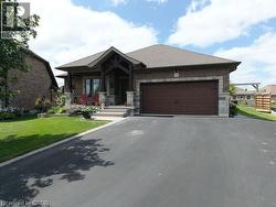 15 HURLEY Court Port Dover, ON N0A 1N3