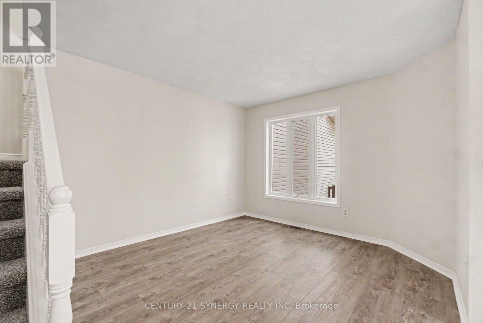 54 Meadowcroft Crescent, Ottawa, ON - Indoor Photo Showing Other Room