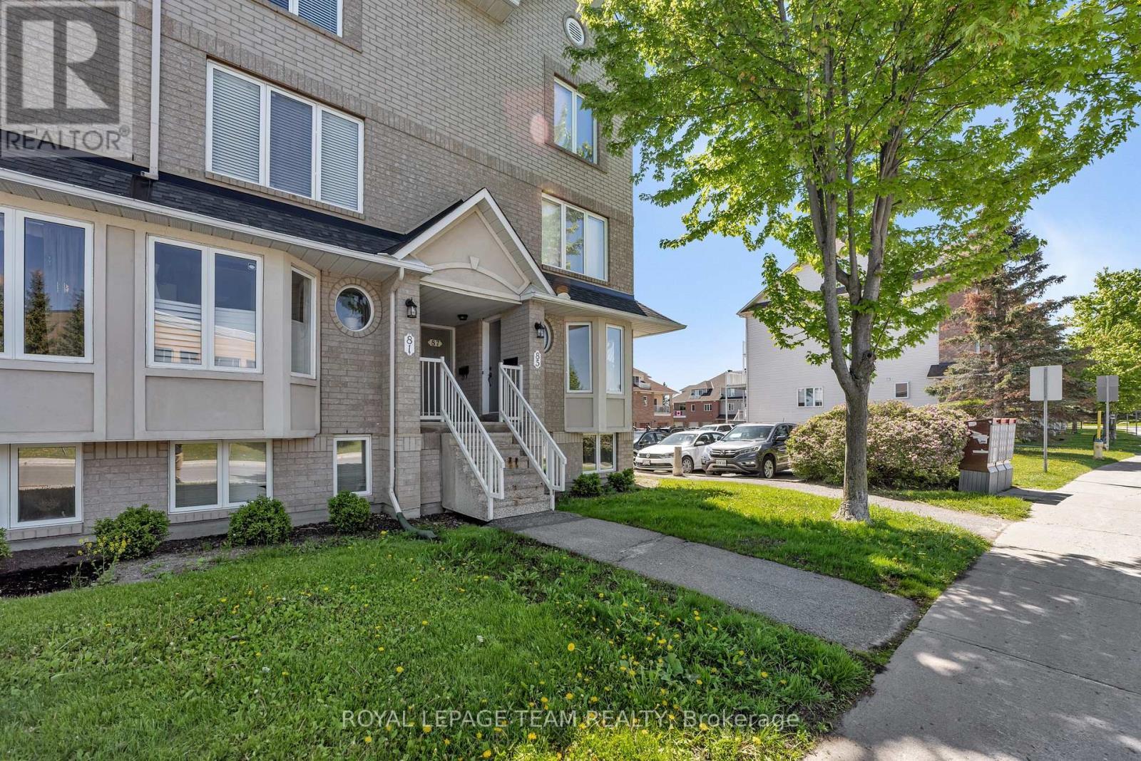 85 Cresthaven Drive, Ottawa, ON - Outdoor With Facade
