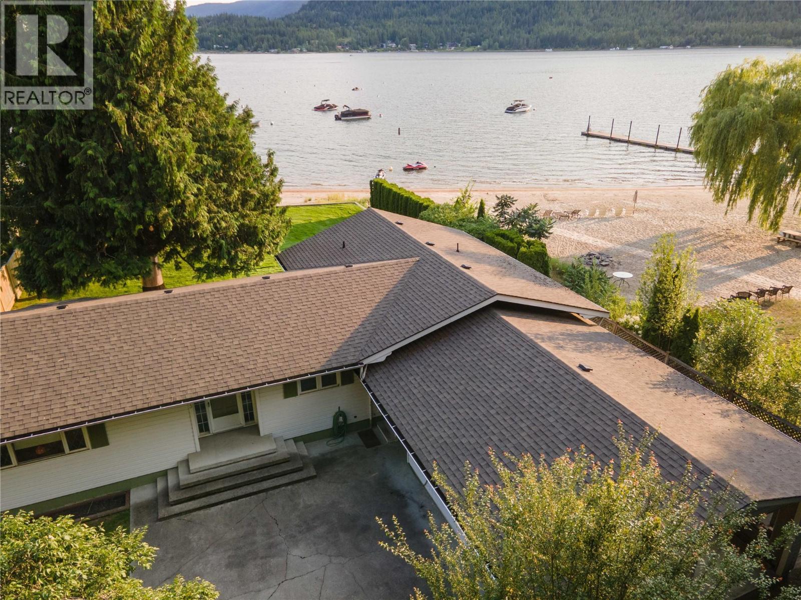 413 97A Highway, Sicamous, BC - Outdoor With Body Of Water