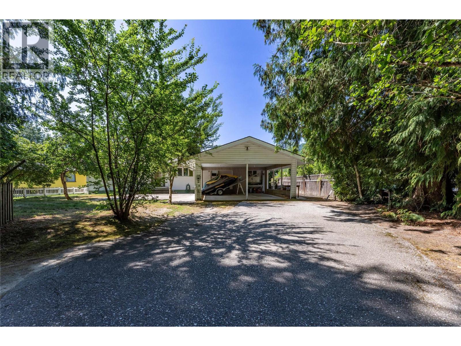 413 97A Highway, Sicamous, BC - Outdoor With Deck Patio Veranda