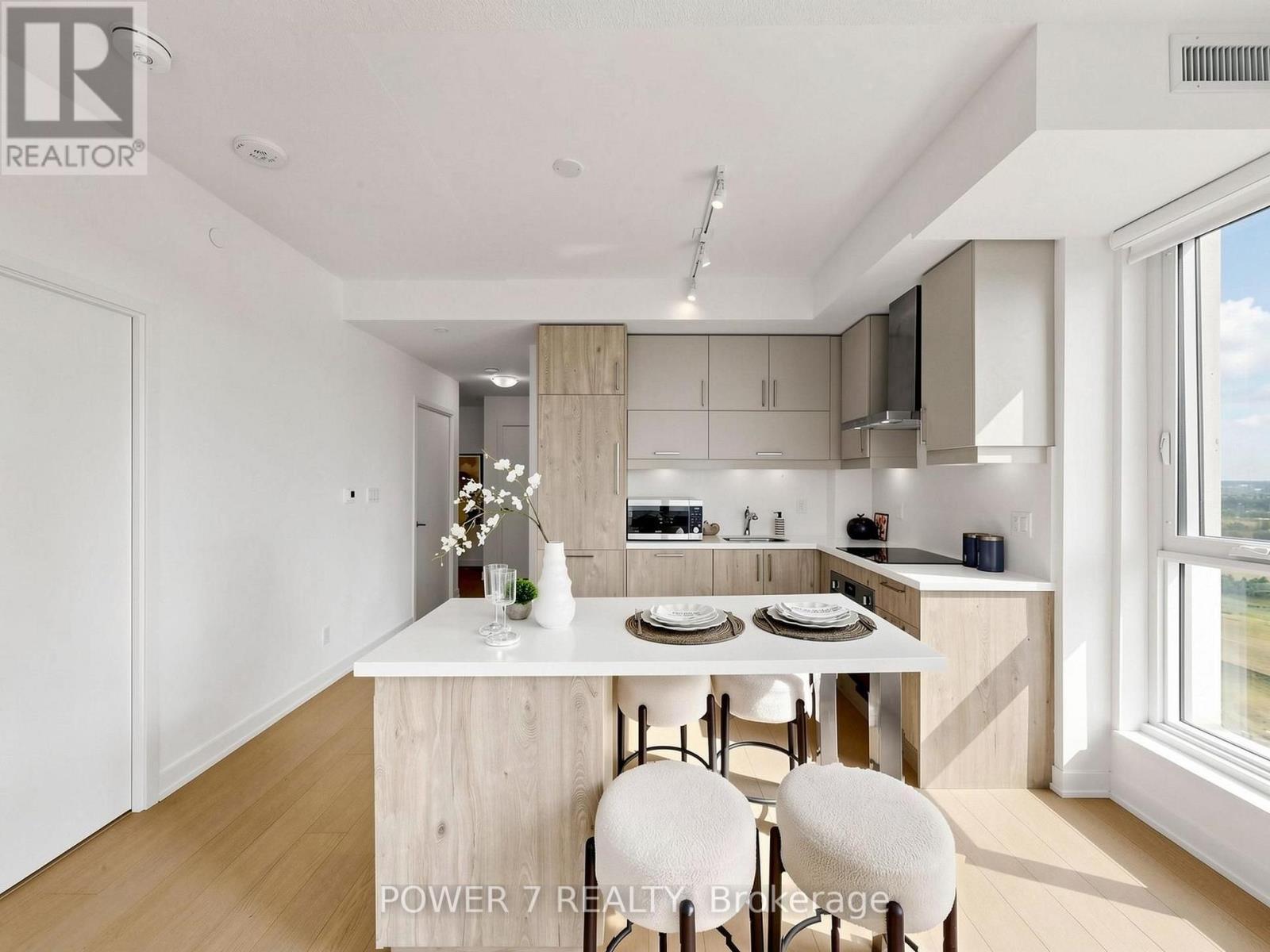 1612 - 292 Verdale Crossing, Markham, ON - Indoor