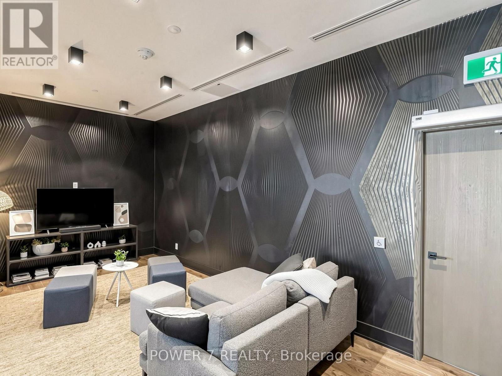 1612 - 292 Verdale Crossing, Markham, ON - Indoor Photo Showing Other Room