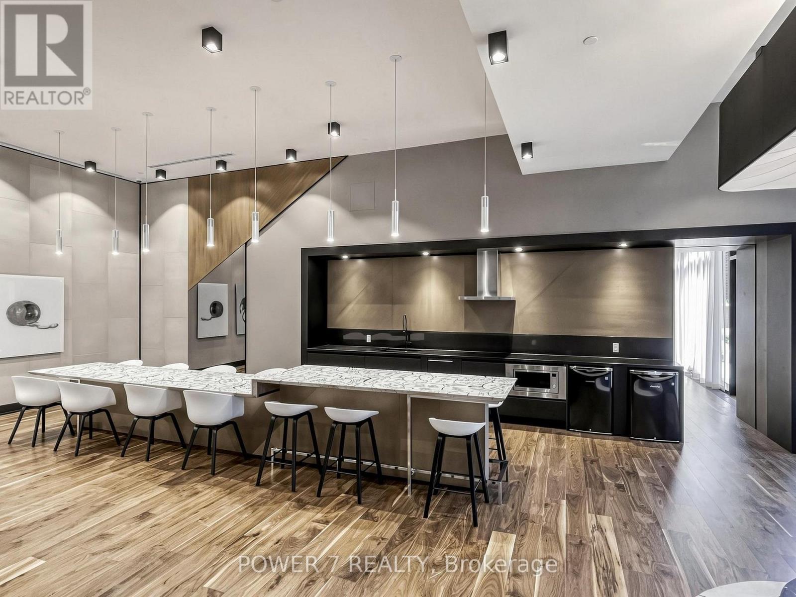 1612 - 292 Verdale Crossing, Markham, ON - Indoor